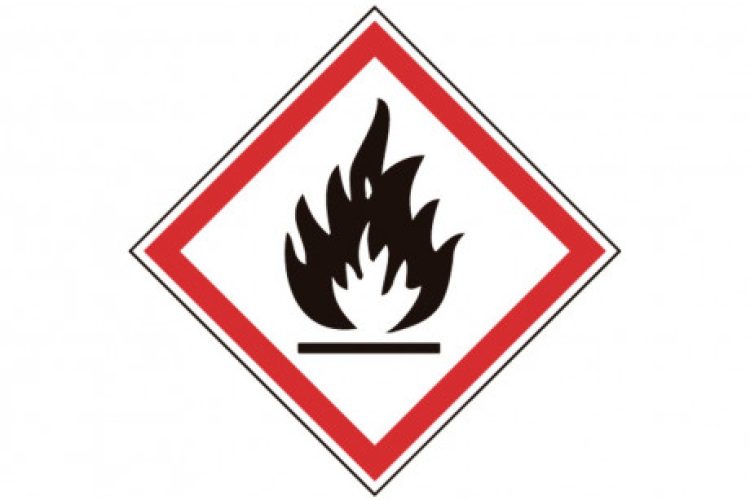 senalizacion-adhesivos-materias-peligrosas-peligro-de-incendio